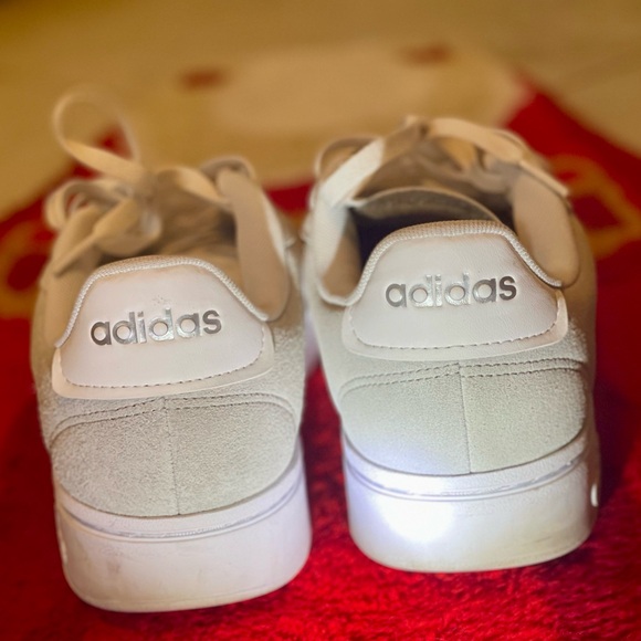 Adidas Grand Court Alpha Sneaker | Grey Suede/White-Iconic 3 Stripe detail VNDS - Picture 7 of 7